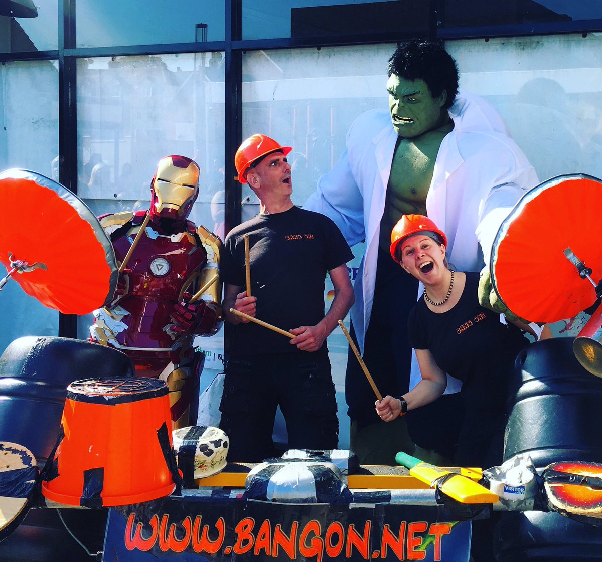 BangOnDotNet's tweet image. It’s not everyday the hulk and Iron man want to play your kit! #WithamPuppetFestival #premiereEventsuk @FoolsParadiseUK