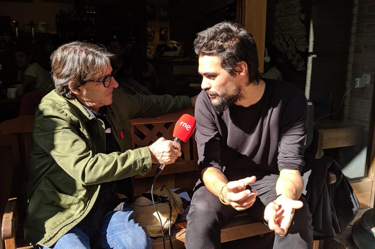 atalantefilms's tweet photo. 📻 @Radio3Tolentino entrevista a Oliver Laxe a propósito de #oquearde🎙️Mañana lo podremos escuchar en #elseptimovicio a partir de las 20:00 en @radio3_rne https://t.co/LOrpe7FDk6
