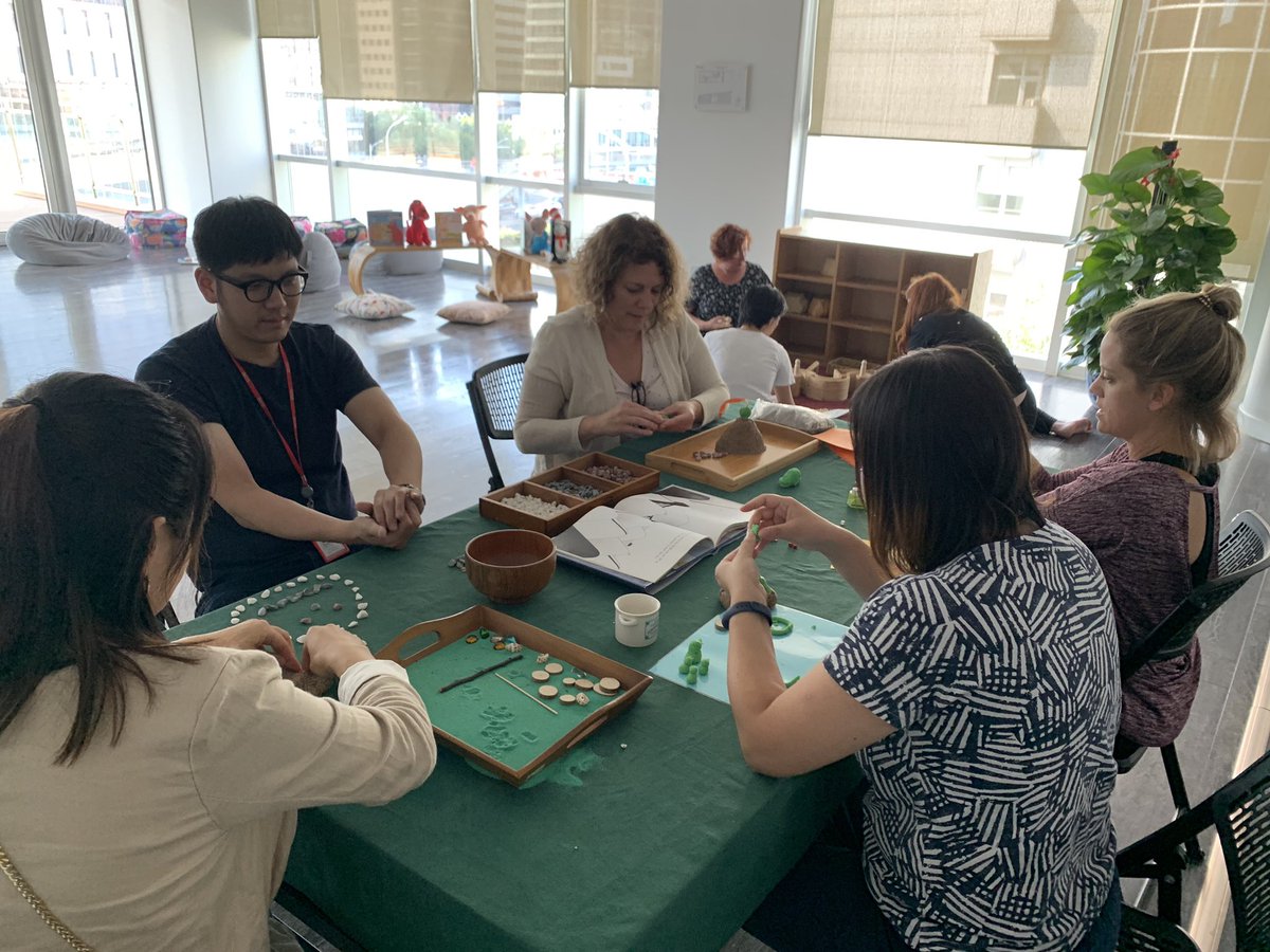 maluzosa's tweet photo. MTPYPH-IA workshop at BCIS! I was very lucky to have an amazing group of passionate and dedicated teachers this weekend! In workshops like this kind is when the love for learning is present! #BCIScommunity #pyp #makeithappen #loveforlearning https://t.co/5f5izzeUWC