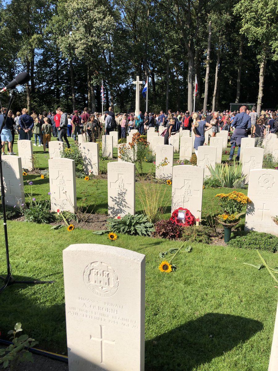 At Oosterbeek for The Battle of Arnhem memorial service. Humbled by the courage and selflessness not only of the soldiers who fought but also of the local Dutch population. #Arnhem75 #letsbuildbridges 🇬🇧🇵🇱🇱🇺