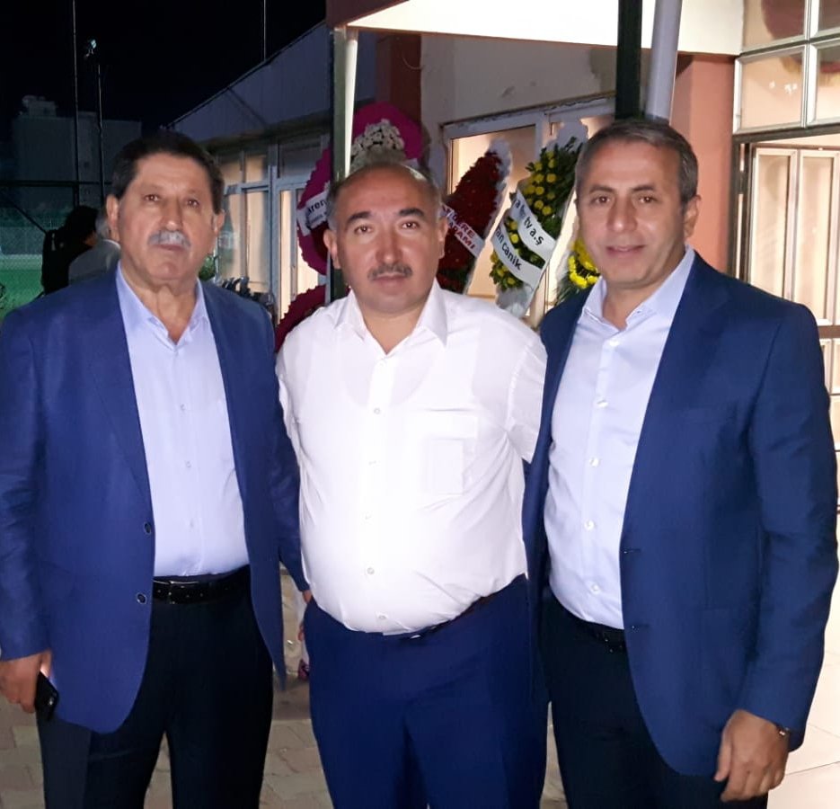 Recepbolukbasi5's tweet photo. SULTANGAZİ'Lİ SIVASLILAR DERNEĞİ ve ÜYESİ OLDUĞUMUZ İSTANBUL SİVAS DERNEKLER FEDERASYONUMUZ adına, Sayın Kanal 58 İstanbul sorumlusu Osman Sönmez (Bizim Osman) kardeğşimizin Kızının düğün merasimine katılım sağladık.#sultangazi #isderfed #ahdevefa #akpartisultangazi https://t.co/67LliZOz4S