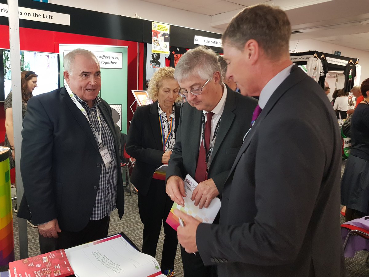 CoalfieldsRegen's tweet photo. Thanks again @Rees4Neath & @MarkDrakeford for recognising the importance of reinstating government funding for England's #coalfield communities. Your pledges mean a great deal.
#LabourConference2019 #Lab19 #stand66 @fmwales https://t.co/7gnPfeVTX1
