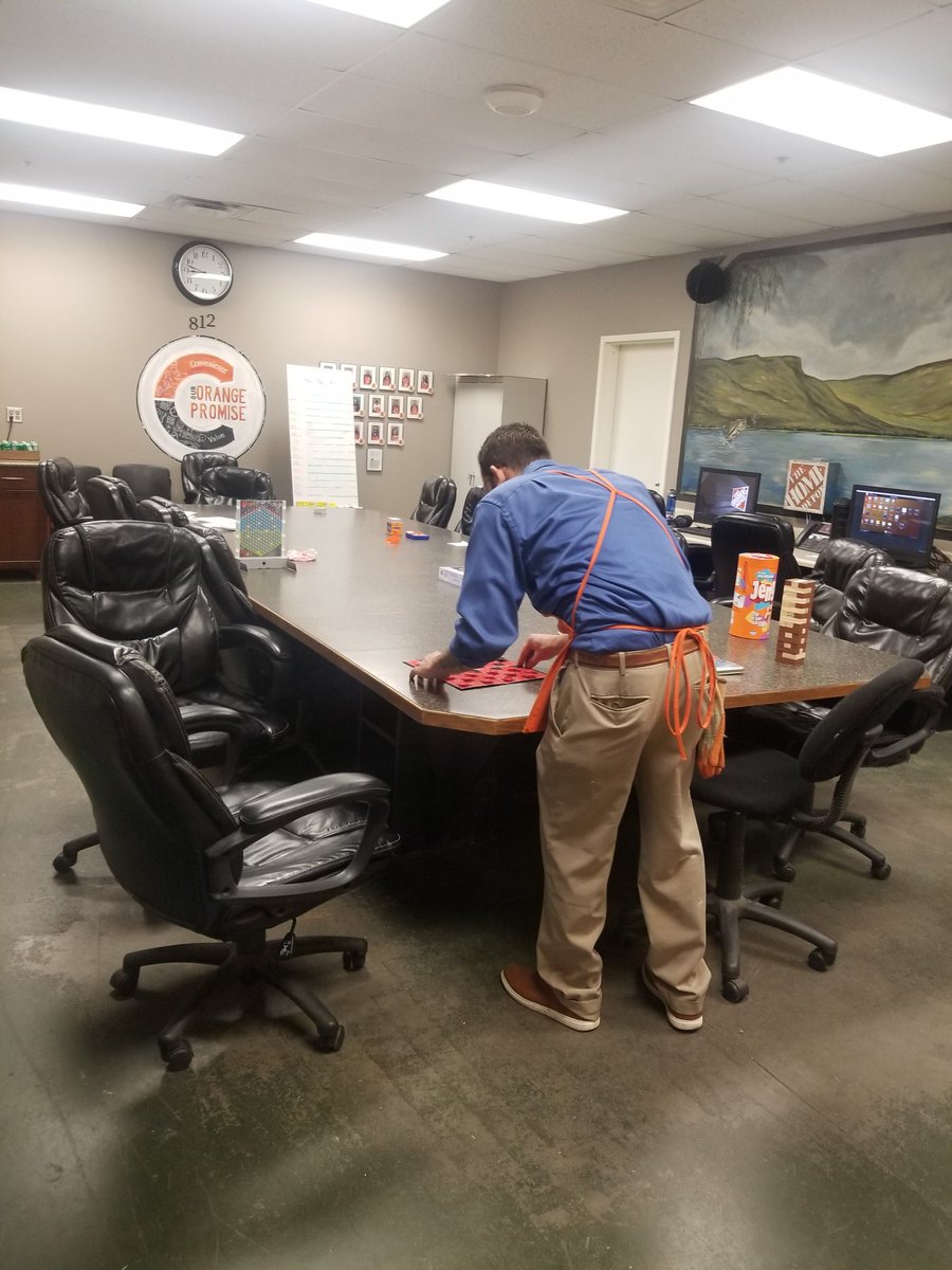 michell40410858's tweet photo. Fun times! #0812sucesssharing @drewdygertt @hutchinsfam @THDguru @FUNwithK @amybrow66731786 https://t.co/CZTwtatBZS