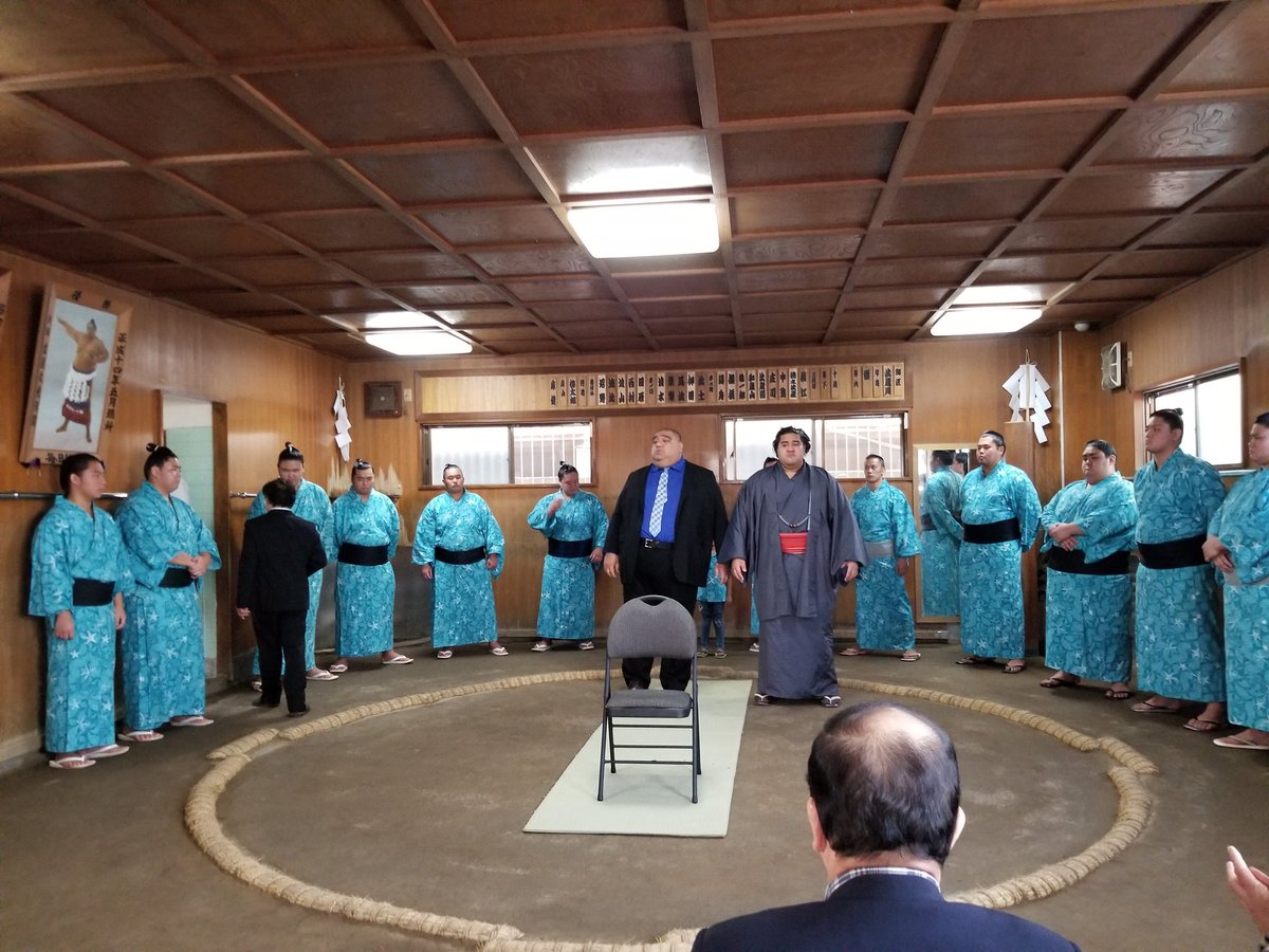 武蔵国、断髪式。元横綱の甥っ子として、ハワイ唯一の力士として