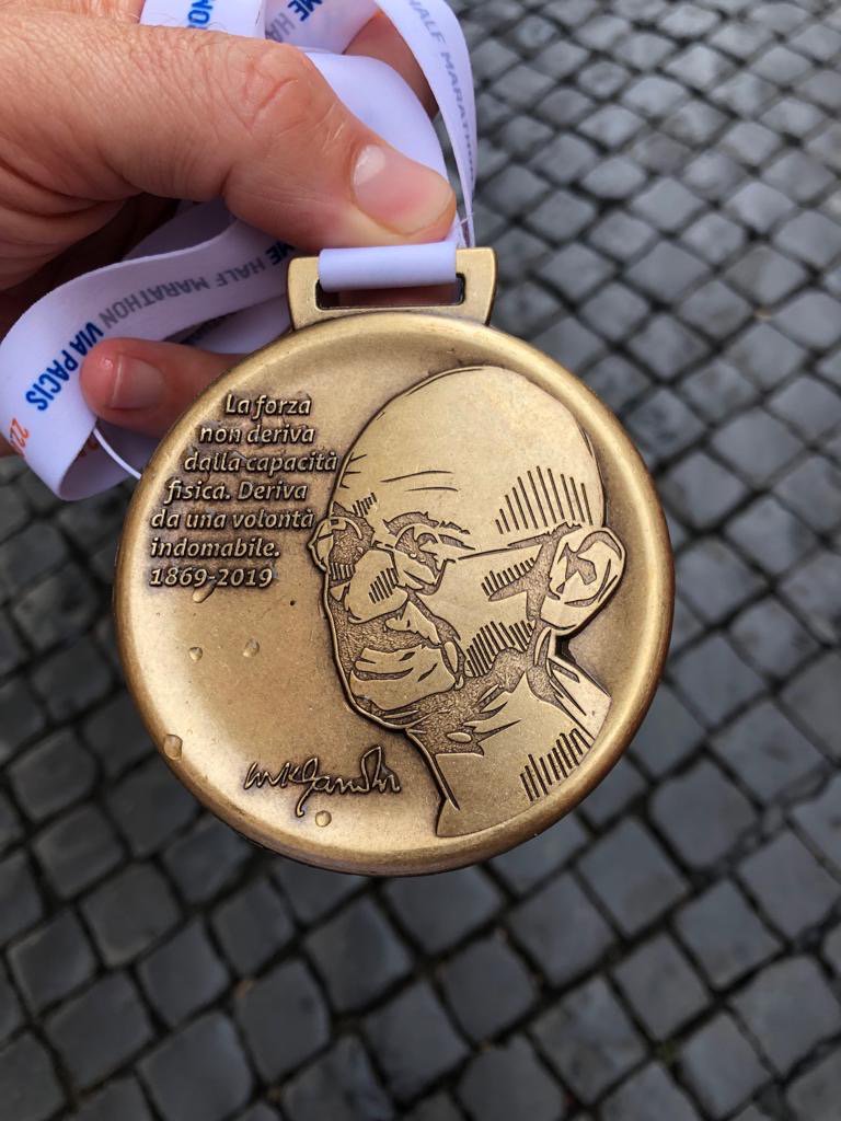 crociangelini's tweet photo. Bello il percorso e bella anche la medaglia di #viaPacis @opissochiara1 @RomeViaPacis https://t.co/ZoLEudw5SM