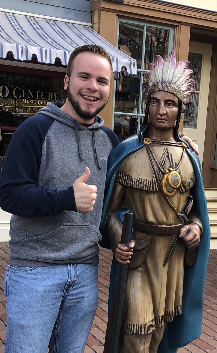 COLESLAW113's tweet photo. Happy 19 big ones to one Big ol’ Biscuit Lovin’ Boy! Have a Great One Mr. Jackson Caleb Hale!!! https://t.co/zZv4Yr8BEC