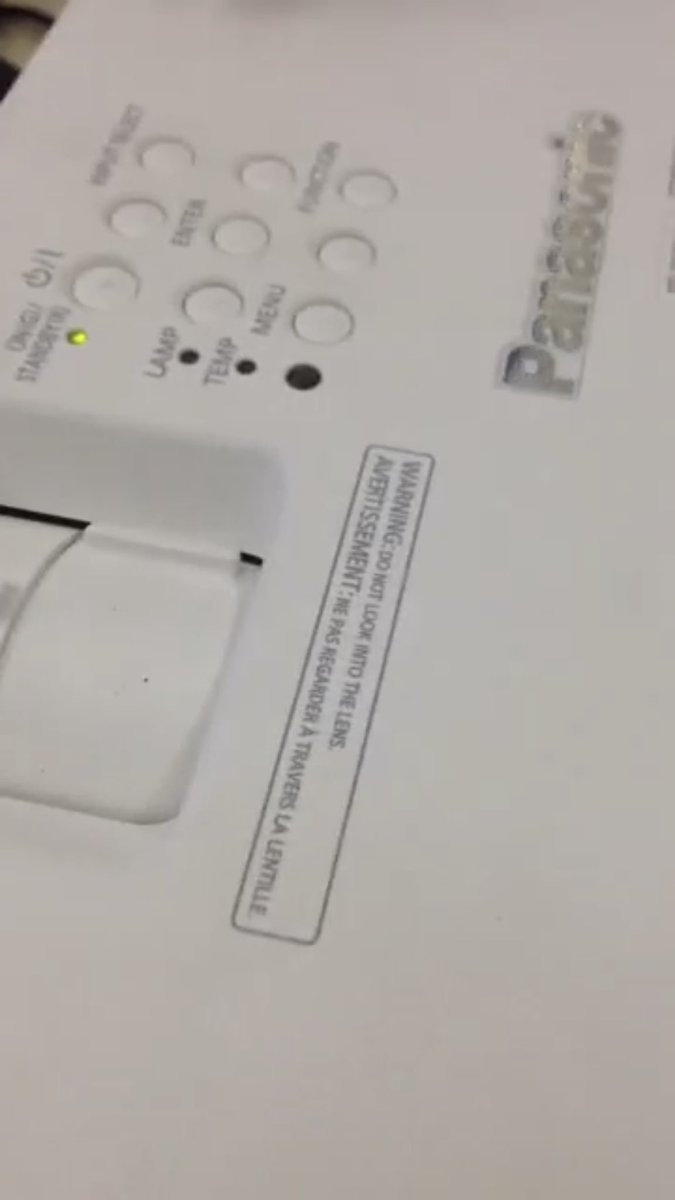 nefeyjay's tweet image. sape dah ready utk isnin? still editing video for our social media channels. search our IG and FB - “klgraphicsb”! we will post it there once it’s ready! #panasonicprojector #portableprojector