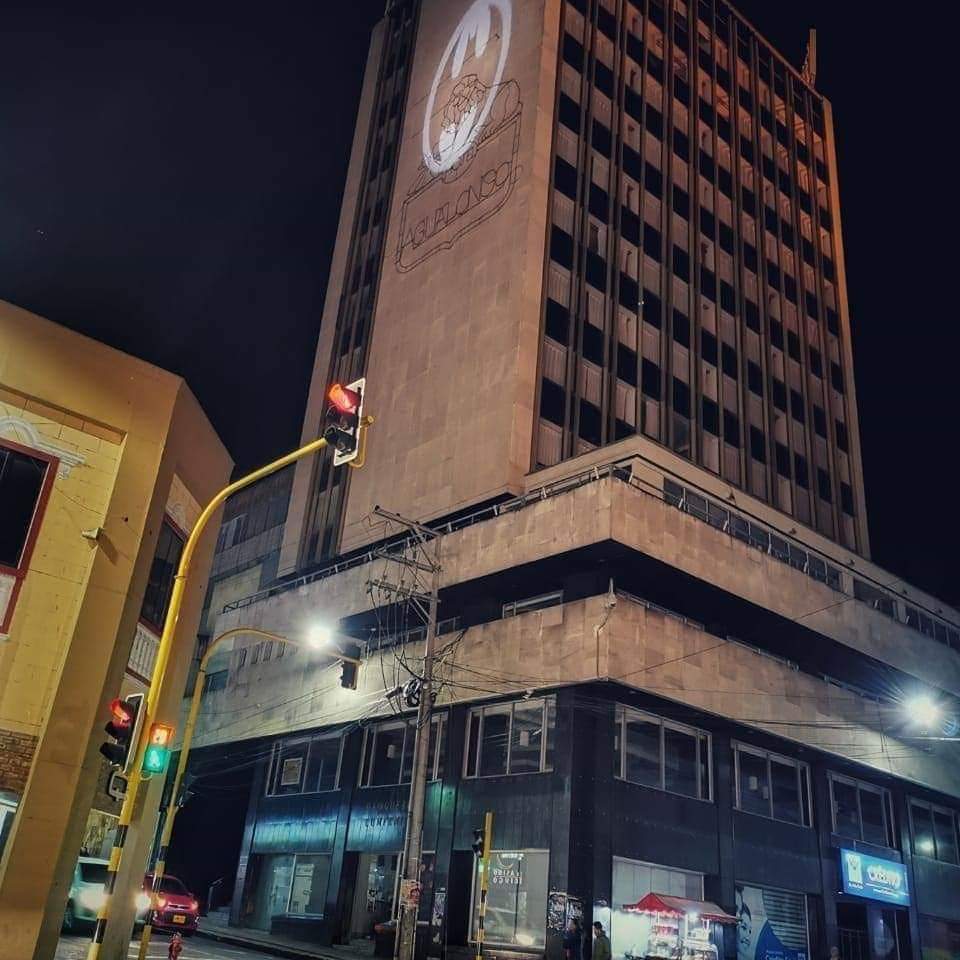 jp_viviescas's tweet image. Pasto - Colombia 🇨🇴 #BatmanDay #BatSignal