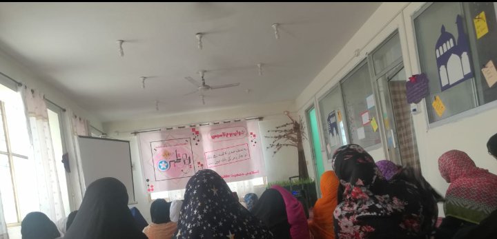 Quratul35989946's tweet photo. Some places aren't yours but you own them and they own you too...☺
#Mansehra
#Markazjamiat
#Darus suffa😍
#50_years_of_IJTalibaat https://t.co/W8NWXRXpu1