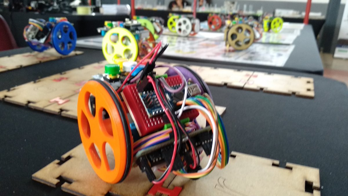 pablorubma's tweet image. ❤️ Días épicos con @escornabot en #demolabmaker, ha sido espectacular el cariño recibido y poder desvirtualizar a tantas personas que aprecio

Mil gracias a todos los que habéis compartido un ratico de vuestro tiempo 🤗

Be freak and keep on smiling 🤓