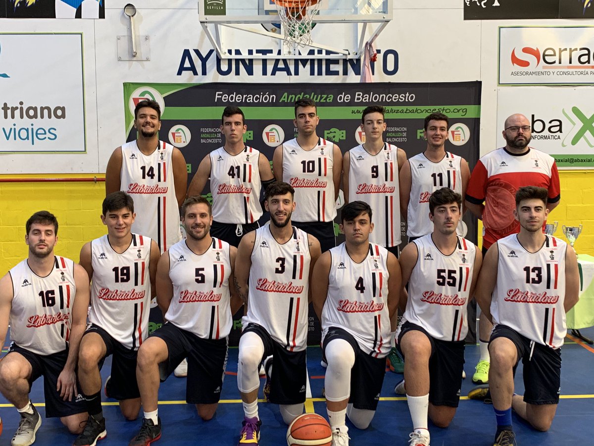 SevillaFaB's tweet photo. #CopaDelgMAS19 🏆 Empezamos en 10 mints 🏀 Equipos y Árbitros preparados. Suerte a todos! 💪🏽
⛹🏻♂️ @cdgines vs @RCLBaloncesto
🏟 Pabellón @AytoGines
⏱ 13:00 Horas https://t.co/aJWZq2bNTA