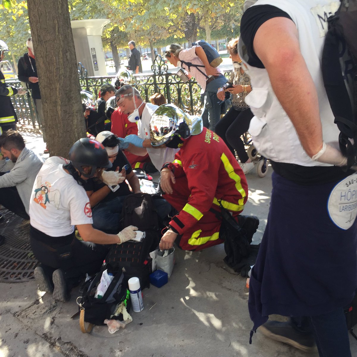 NCDP_France's tweet image. #Démoniaque VS #Démocrates
@franceinfo
@GabrielAttal est une vieille figure du modèle #Patriarcal qui case la #Femme par nature adjointe à l’éducation et l’ #Homme en modèle de force de #Travail aux injonctions d’absences et d’effacements #VasChercherTonPère

#PMAetGPA ou #Rien .