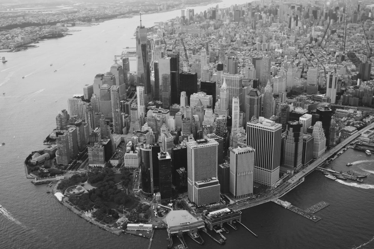 Eixoscat's tweet photo. Manhattan Report 2019. 
Executive summary available!

https://t.co/JxVx6GrIQf https://t.co/kOitNTewGC