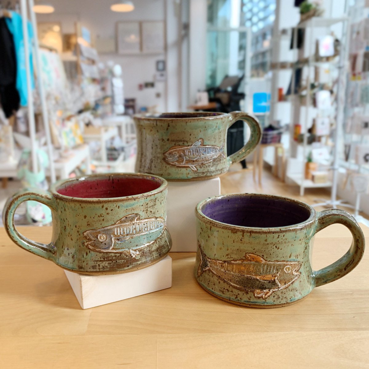 inkwellboutique's tweet photo. π Hook, line and sinker! Fresh off out of the kiln, these #fish mugs by #marlabenton have arrived! Open 11-4! https://t.co/CAFNHdnBom