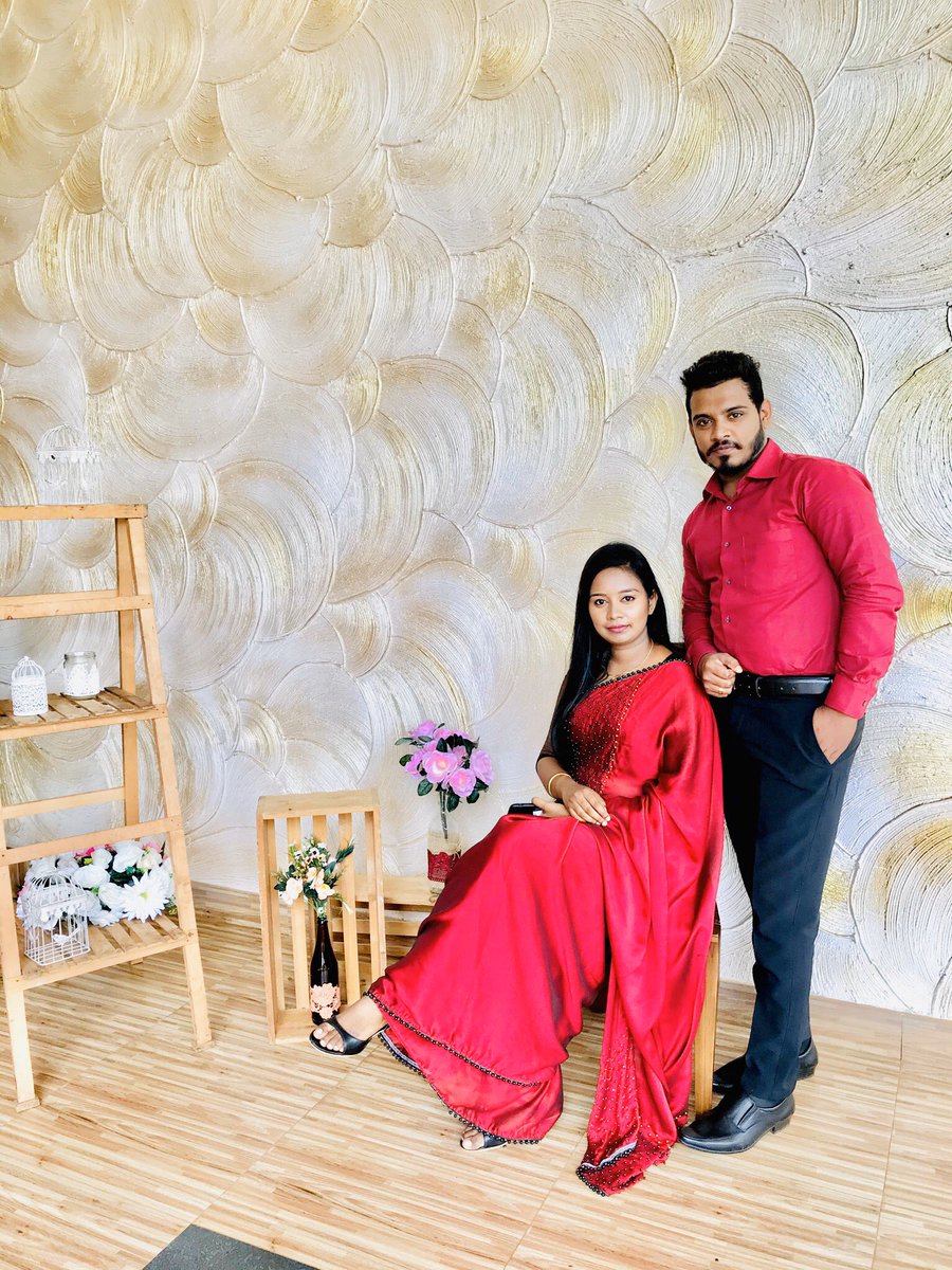 SehanBandara's tweet photo. With my Love 😍😍😍😍 https://t.co/4Dgv42Ul8n