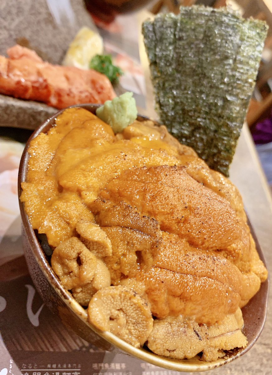 hungkitalex's tweet photo. It’s Sunday ! Treat yourself with better food !
今日星期日呀，食好D啦！😍😍 #japanese #foodporn #weekend #dinner #uni #mentaiko #pollackroe #chcikenwing https://t.co/QRBA7D2QjI