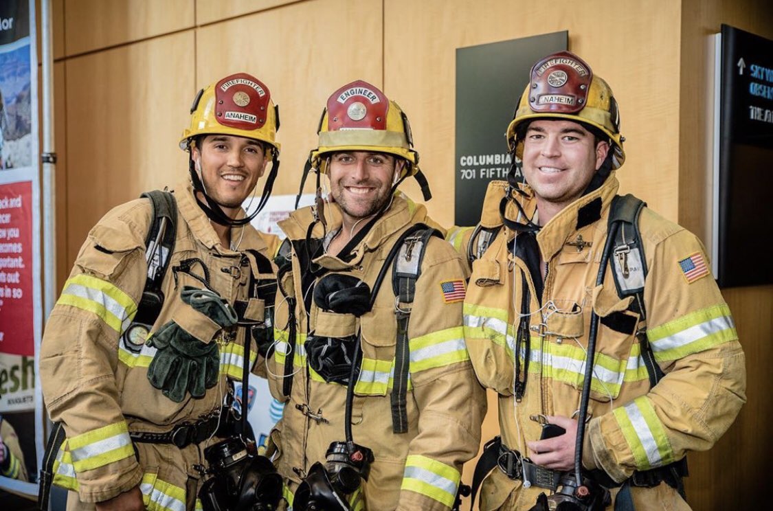 The power of #stairclimbs for #charities in the US is well understood. 

It took 12 mins for 2,000 #firefighters to sell out the #LLSFirefighterStairClimb which raised $2.9mln for <a href="/LLSusa/">伊藤佑愛</a> in 2019

Reg opens soon for the UK’s #BlueLightStairRun

#towerrunning #fundraising