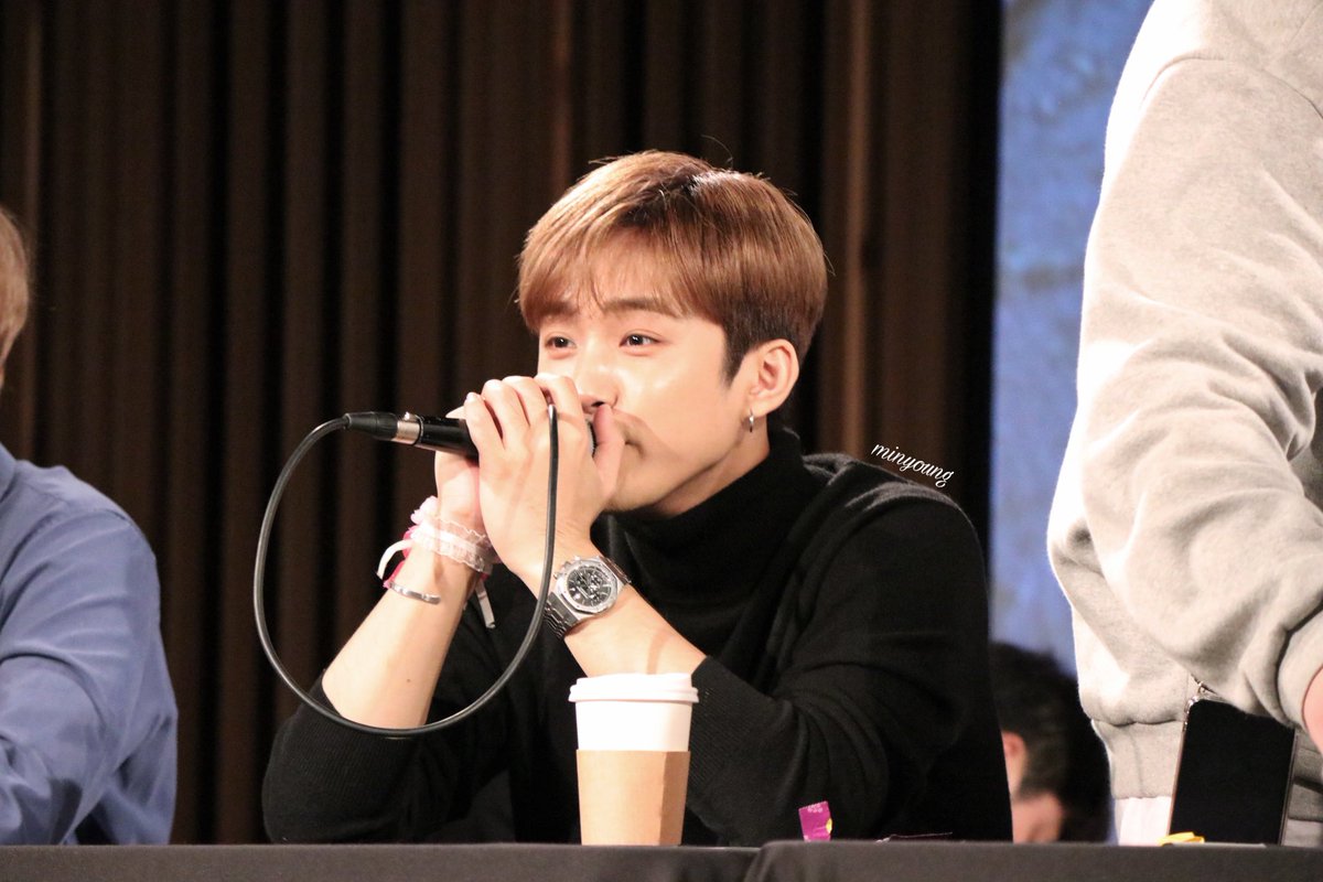 with_ft's tweet photo. 190922 흰물결아트센터 팬싸

#FT아일랜드 #FTISLAND #이재진 @saicowow https://t.co/1beYYFJx5w