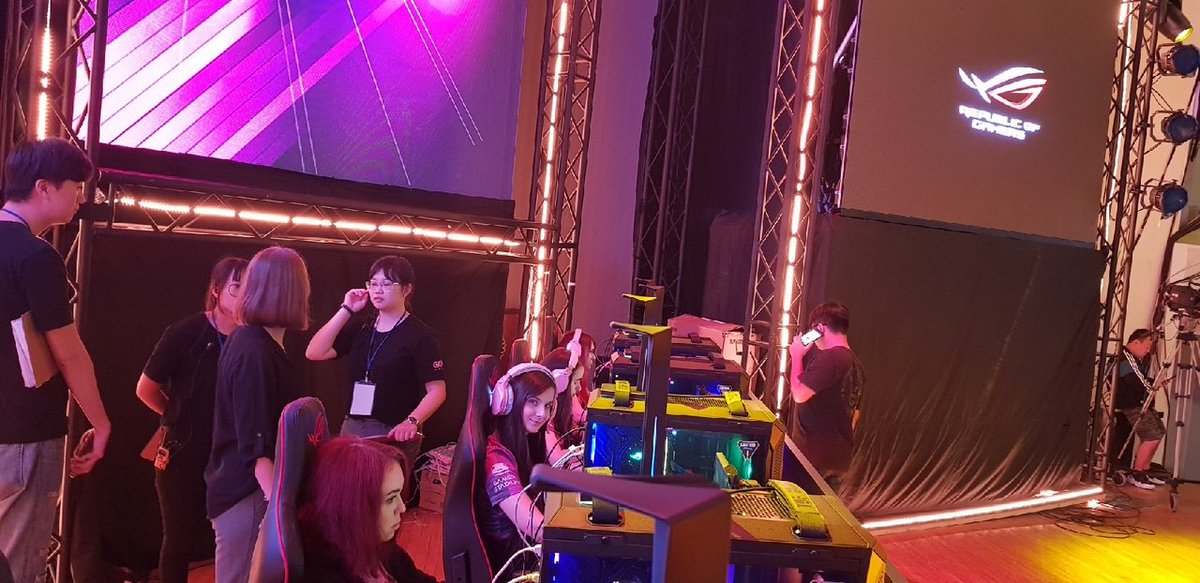 Lose to AHQ female, well played! Thanks for your support!

#vaevictis #leagueoflegends #vaevictisteam