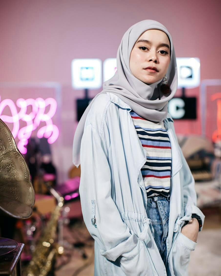 Smangat #LestyDiSemarakIndosiarKarawang