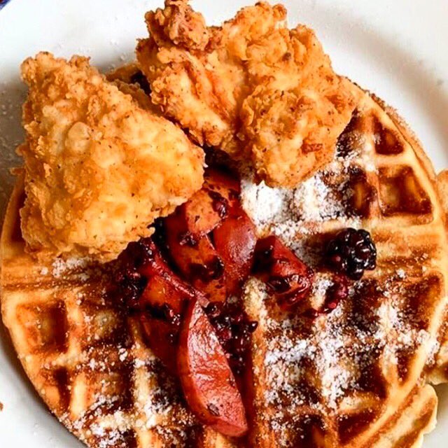 BillyStreck's tweet photo. SUNDAYS @_HamptonHudson ARE FOR BRUNCH, FRIENDS, FAMILY, AND CHICKEN & WAFFLES!
•
#Brunch #Breakfast #AtlBrunch #AtlantaBrunch #AtlFoodie #DiscoveraATL #AtlBars #AtlantaEats #WeLoveAtl #Foodie #NeighborhoodBar #InmanPark #InmanparkBrunch #InmanParkNeighborhood #Beltline https://t.co/TsCa3Uwace