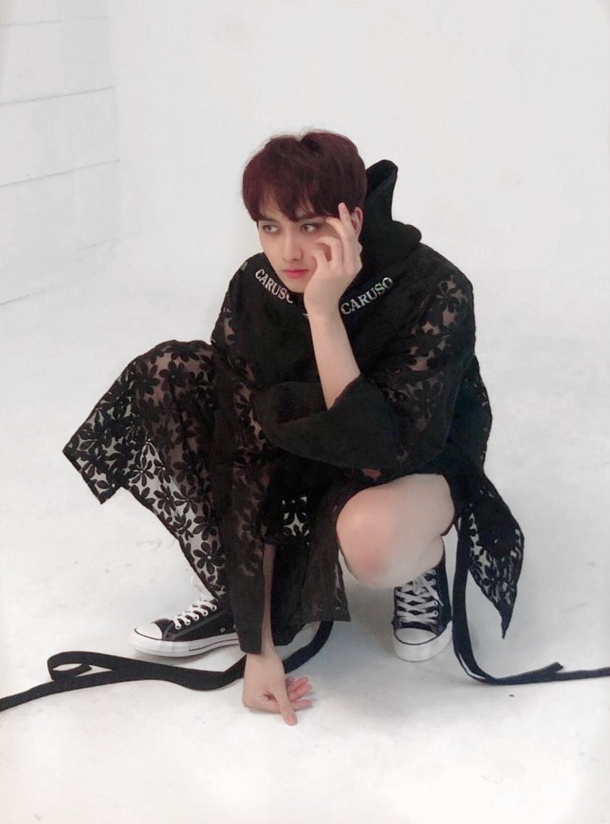 kongthappp's tweet photo. I need a caption ㅠㅠ
แคปชั่นอะไรดีเน้อออ??
#คิดไม่ออกบอกไม่ถูก https://t.co/c8kHuoZBjm