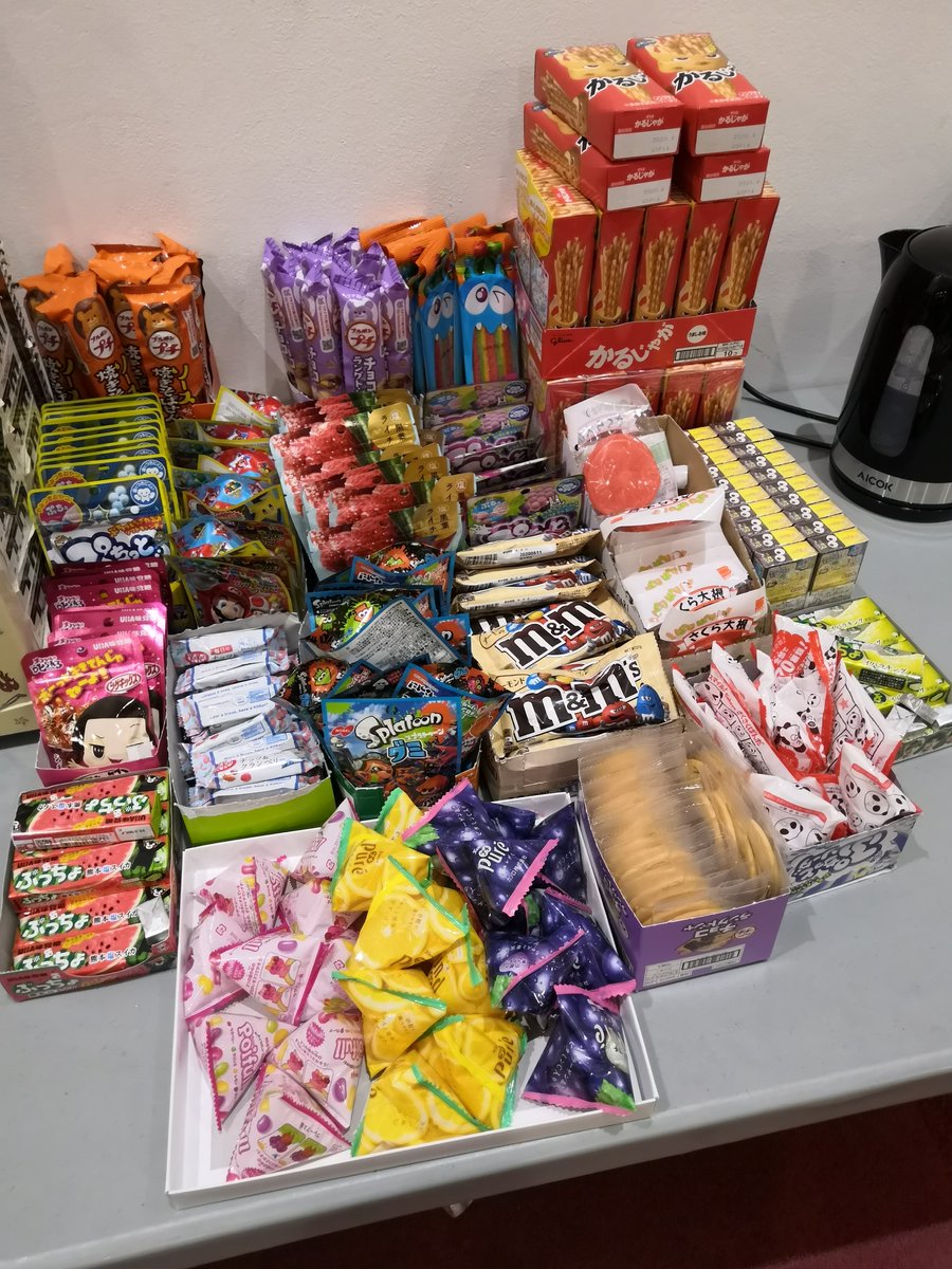 ZEVENTFR's tweet photo. On remercie @CandysanShop qui nous a permis de tenir avec des délices sucrés venus du Japon tout au long de l'événement !

Ils vous proposent même de gagner des packs découvertes !

Suivez @ZEventfr et confiez nous votre saveur de bonbon préférée. https://t.co/AnS0encMSh