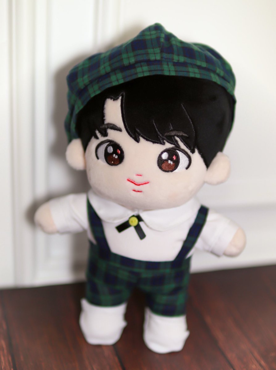 starkookchim's tweet photo. 🌟최종샘플제작이 완료되었습니다. 별찌니와 별쭈니는 1차샘플과 큰 차이없이 제작되었습니다😊 별꾹이와 별침이의 의상은 원단수급문제로 좀더 옅은색상, 얇은 원단으로 변경되었습니다. 해외GO수량이 모두 확인되는대로 발주예정입니다. 궁금하신 점은 메일로 문의 부탁드리겠습니다. https://t.co/yJiROmJEki