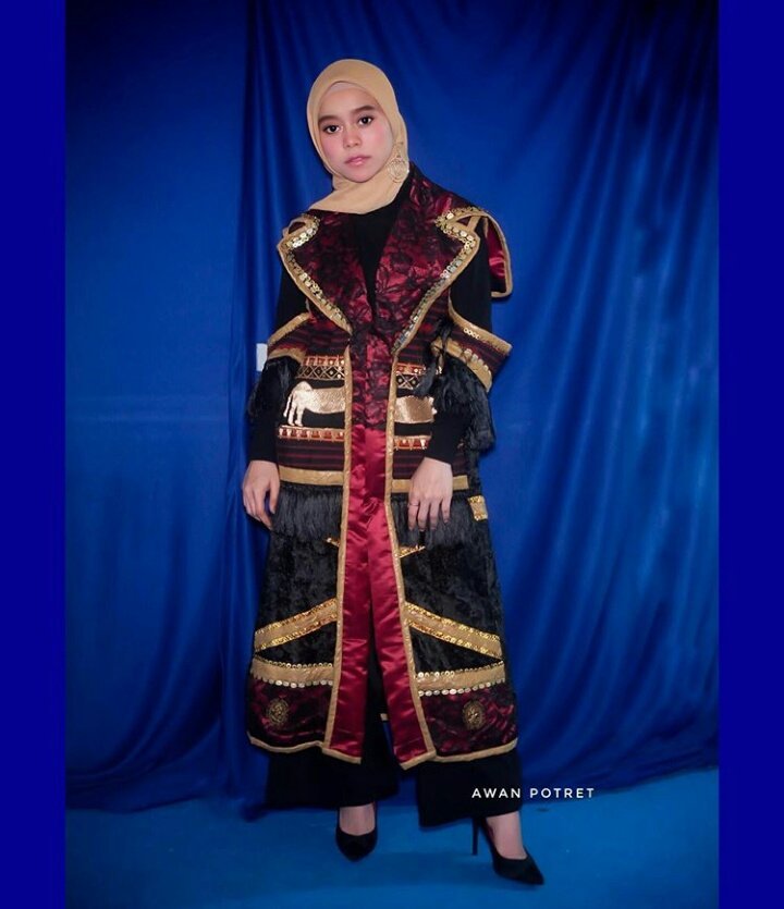 Love love nyai

#LestyDiSemarakIndosiarKarawang