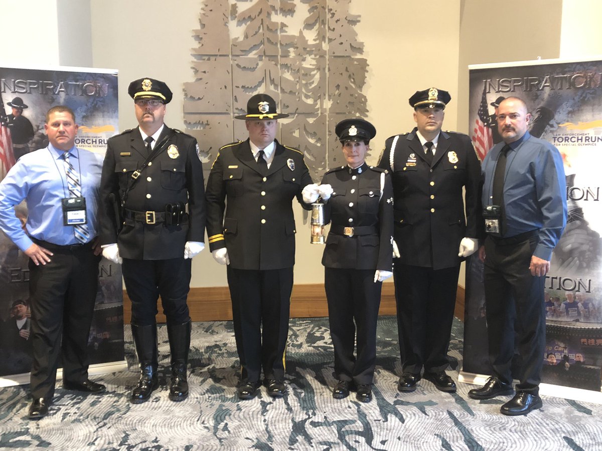 RobertLeduc12's tweet photo. Another great year for Michigan LETR volunteers in 2019 raising over 1.6 million for Special Olympics @SpOlympicsMI @MDOCCFA @MDOCFOA @MichiganDOC @ChrisGautz @MichStatePolice @mcoreports https://t.co/uZy1CfKzS9