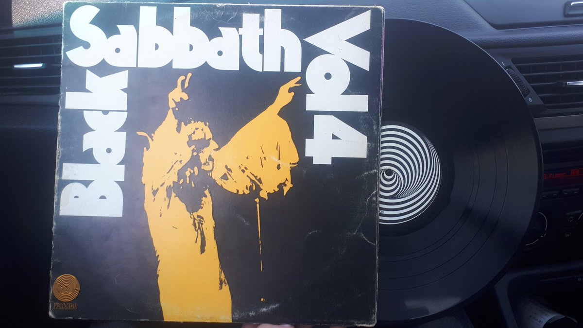Scored a 1972 original vinyl press of Vol. 4 today, at Comic Con of all places.

Fuck yeah.

#Sabbathworship