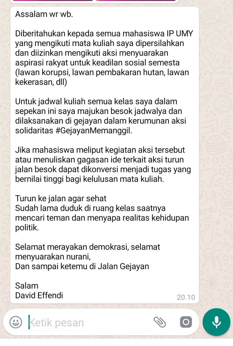 EA_Books's tweet photo. Love you pak dosen 😘

#GejayanMemanggil https://t.co/iobOBTxBvT