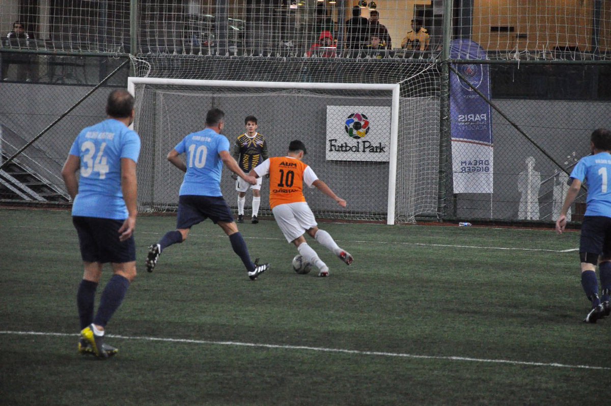 wolvesfc_gl's tweet photo. Itโs always too early to quit. #wolvesfc 3-8 #mastersfc https://t.co/dZEJXGccJh