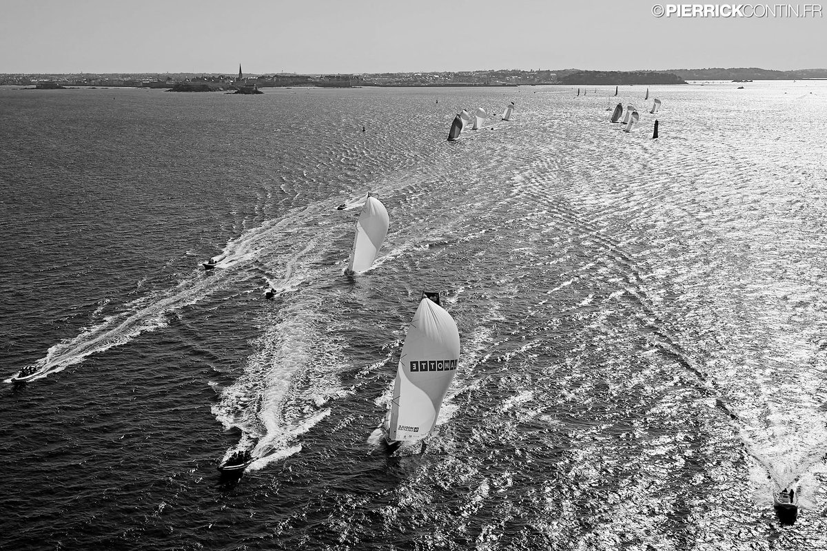 LukeBerrySailor's tweet photo. #40MalouineSACIB les résultats des courses côtières du jour !
Manche 1 : 🥇, Manche 2 : 🥉
Bravo à l’équipage de Lamotte - Module Création ! 🤜🏼🤛🏼
Et rendez-vous à la remise des prix à 17h ! @AssoClass40 @GroupeLamotte @Modulecreation @tanguyleturquai @Fonds_Victoire https://t.co/2fogPnDPd8