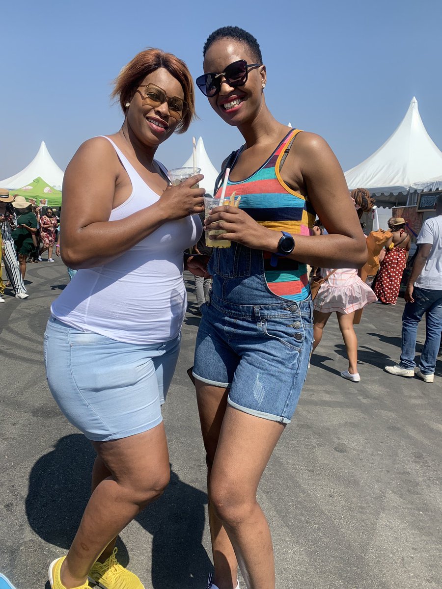 Likers_2Do's tweet photo. The vibe #DStvDelicious https://t.co/p1jL0CUUPn