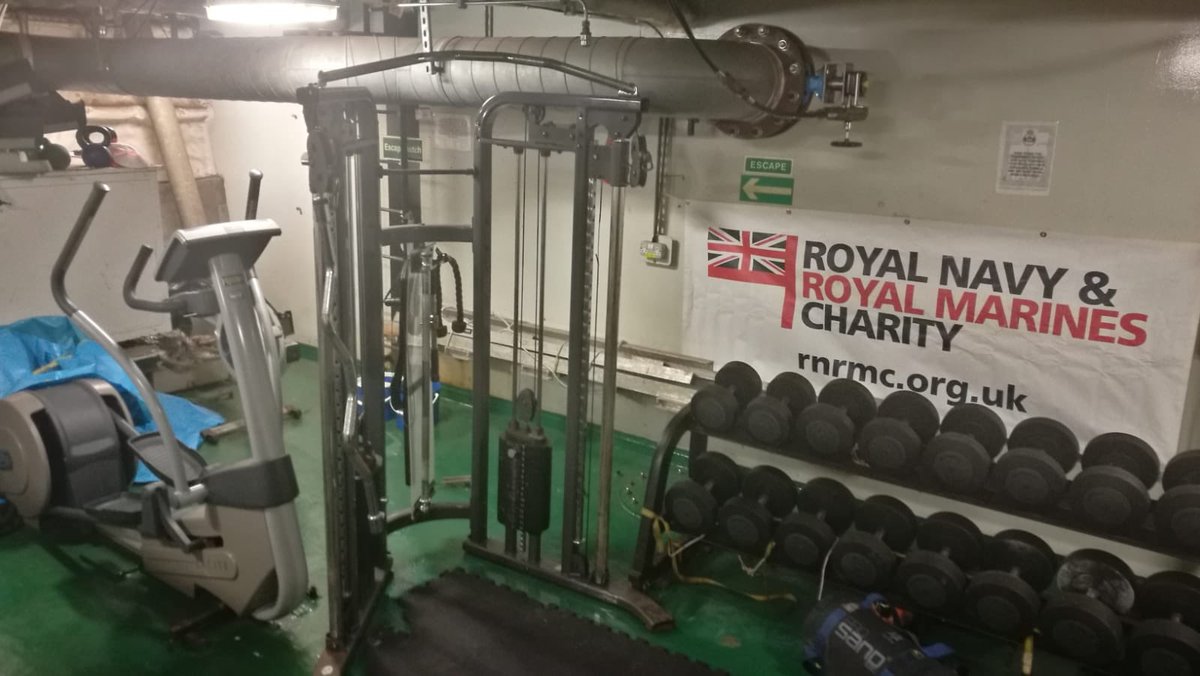 hms_tyne's tweet photo. During our recent maintenance period members of the ships company have been running the combined the length of the rivers @hms_tyne , @hms_mersey , Clyde and Severn to raise money for @RNRMC. 407/473 miles complete, 66 to go πββοΈ πββοΈ #RunTheRivers https://t.co/Po3rVhEbKE