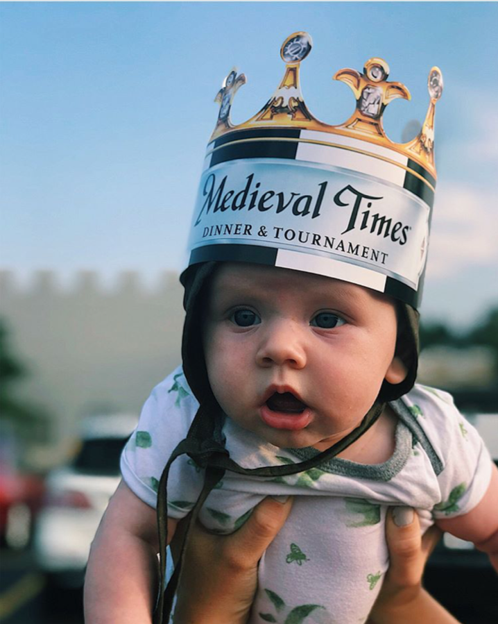 Medieval Times FL tweet media