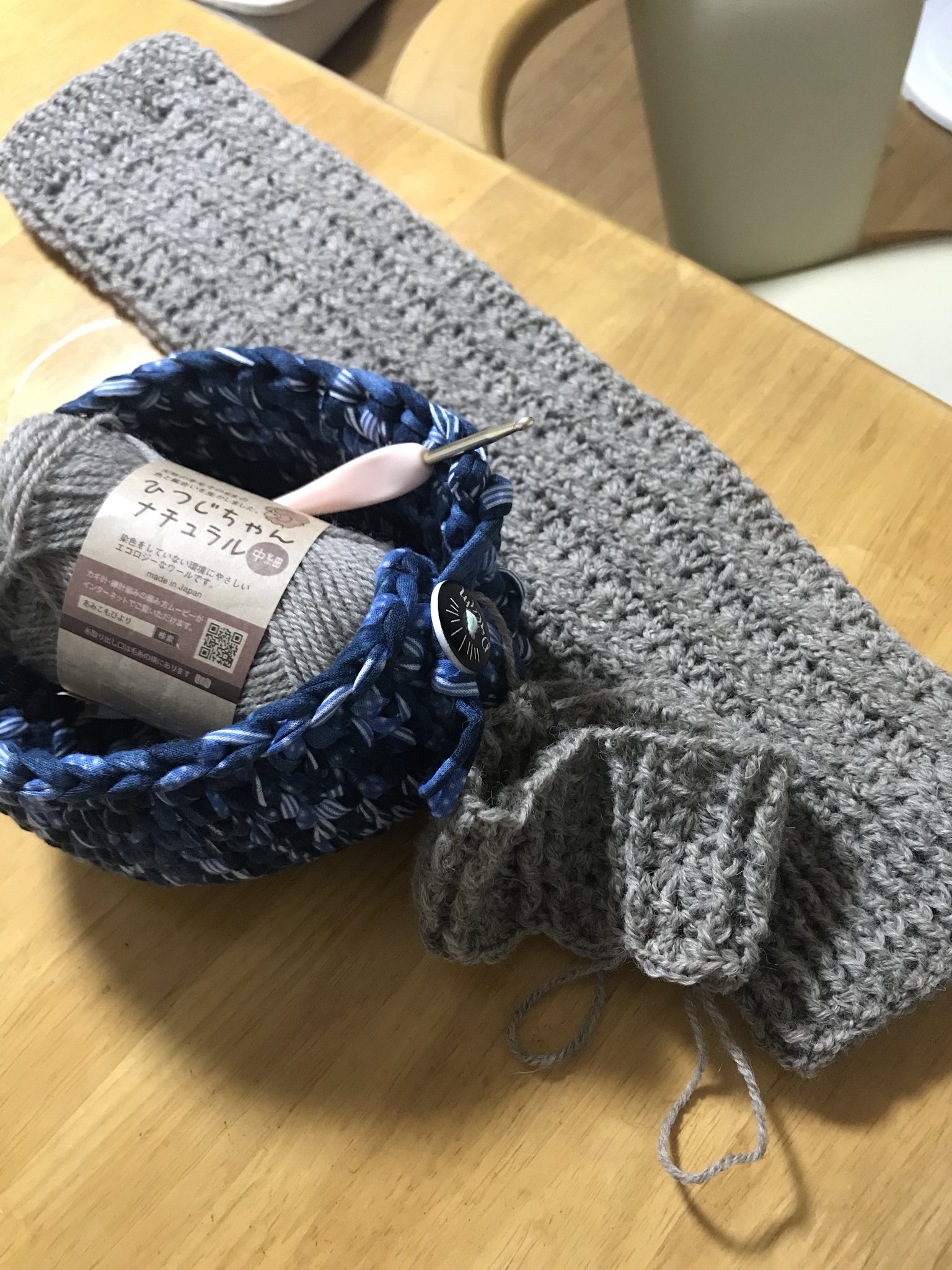 Twitter এ ゆずはむ やっと片方編み終えた あと半分 増税前に3回目の課題を出したい 頑張れ 自分 かぎ編み レッグウォーマー かぎ針編み入門科 T Co Nyjm9zfvur ট ইট র