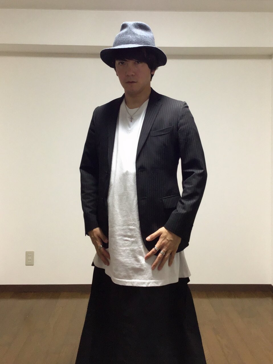 おたまじゃくし中西 على تويتر 今日の一変化 野田洋次郎意識しすぎてるやつ 地味ハロウィン 勿論radwimps大好き カラオケ十八番は25個目の染色体 裏声多用するタイプ ものすご美意識高い メンズコスメ詳しい ものすご良い匂いする ちゃんと食細い 走り方