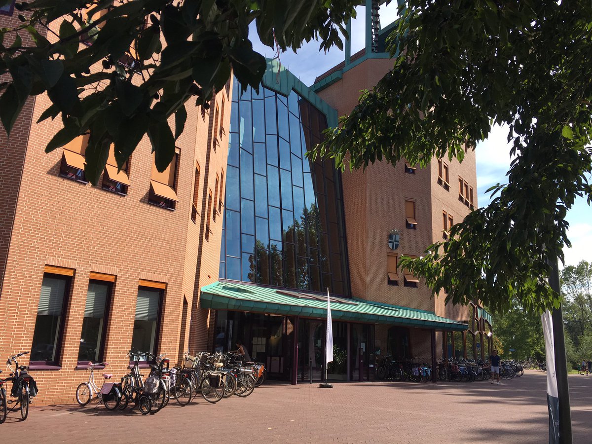 LiannevanderAa's tweet photo. Vanochtend bij het ontbijt ons nieuwe gemeenschapshuis de Meander geopend. Hier is iedereen welkom! Mooi vernieuwend concept waar we best trots op mogen zijn 😀#bibliotheek #bint #huif @gem_StmGestel https://t.co/5f1jvLSZnW