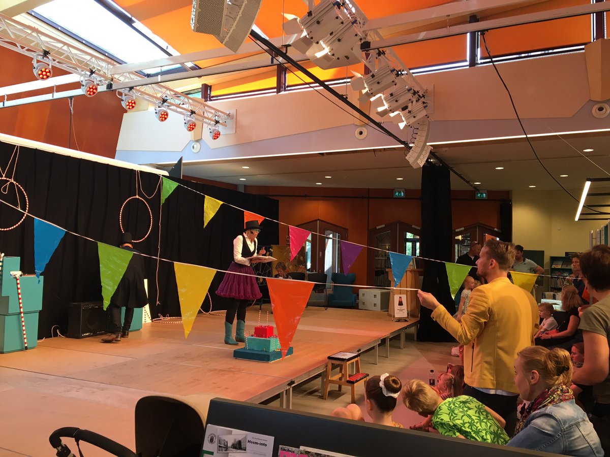 LiannevanderAa's tweet photo. Vanochtend bij het ontbijt ons nieuwe gemeenschapshuis de Meander geopend. Hier is iedereen welkom! Mooi vernieuwend concept waar we best trots op mogen zijn 😀#bibliotheek #bint #huif @gem_StmGestel https://t.co/5f1jvLSZnW