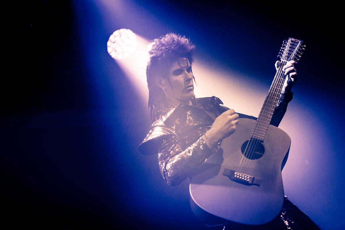 HertfordCornExchange (@hertscornexchg) on Twitter photo #Hertford David Bowie lovers. Join <a href="/absolutebowie/">Absolute Bowie</a>
here on Friday 20 December.
"Lovingly crafted Bowie show" NME
Tickets->> bit.ly/AbBowieHerford…
#ChristmasParty #Bowieforever #AbsoluteBowie #Herts #Hertford David Bowie lovers. Join <a href="/absolutebowie/">Absolute Bowie</a>
here on Friday 20 December.
"Lovingly crafted Bowie show" NME
Tickets->> bit.ly/AbBowieHerford…
#ChristmasParty #Bowieforever #AbsoluteBowie #Herts