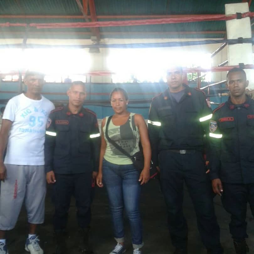 SenadesM's tweet photo. #Futurodepaz #Hectorodriguez  #Hoy A pura Vida Juventud. Programa no a Las Armas. y Conversatorio ( un arma ni de juego). lugar: Parroquia: Río Chico Municipio Páez Sector El Centro Gimnasio Cubierto " Asencion Urbina" https://t.co/CPf1mdftFv
