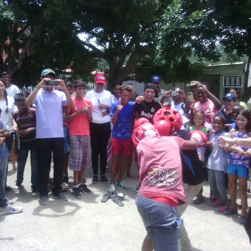 SenadesM's tweet photo. #Futurodepaz #Hectorodriguez  #Hoy
ENCUENTRO DEPORTIVO-RECREATIVO LUGAR: COMUNIDAD DE SANTA CRUZ, SECTOR APARAY. CUA EDO. MIRANDA https://t.co/JPLPMf0NfJ