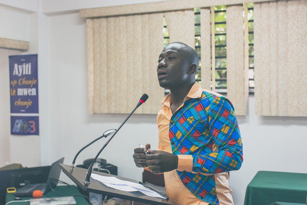 MASTER CLASS ⚡️
Merci aux participants de la Master Class by <a href="/Educarib/">EDUCARIB</a> : Media Training – Réussir ses interventions en Public
💪🏾 coup de pouce, pour vous aider à animer et présenter vos exposés, soutenances ou vos projets auprès de votre audience académique et universitaire !