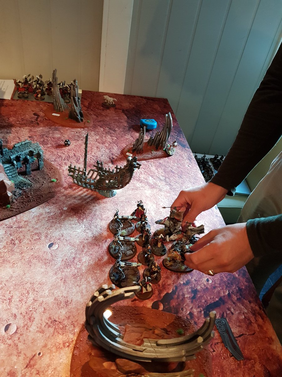 LarsDahl4's tweet photo. Last game of Kitn 19, thanks to Martin aka captain aweful for a great grudge match. And thanks to @EirikLanes, @KMallberg, and @HenSalo for an amazing event. Looking forward to next year already.
#ageofsigmar #frostlordswargaming #Kitn19 #warhammer #nordicaos https://t.co/eqPPPZIbHf