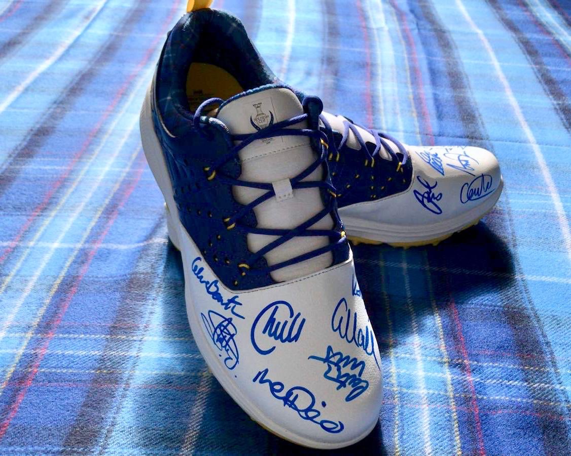 LETgolf's tweet image. 💥 WIN 💥

To celebrate @SolheimCupEuro winning back the @2019solheimcup last Sunday we are giving away a signed pair by all the team of the Official Skechers GO GOLF Pro 2 shoes 🇪🇺
 
RT &amp;amp; follow @LETgolf &amp;amp; @skechersGOuk to enter.
 
One winner picked at random. Good luck!