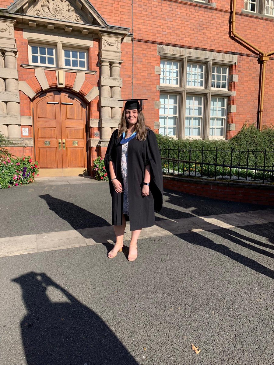 BethRose321's tweet photo. Officially an RVN!! 👩🏽‍🎓🐶🥂💖 https://t.co/ErVPX9niNG