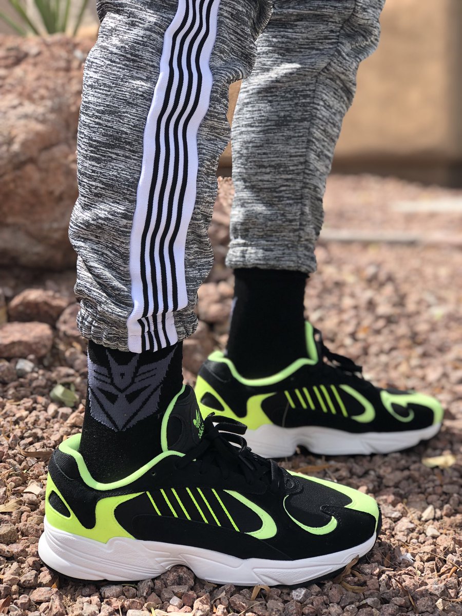 shoegobbler's tweet photo. UNDS // Adidas Yung-1 👹🔥
#adidas #adidasshoes #yung1 #adidasyung1 #black #volt #sneakerheads #sneakers #sneakerness #kotd #kicksoftheday #adidas👟 #adidas3stripes #kickfleet #kickstagram #kicksonfire #shoeswag #shoeporn #shoes #therealshoemonster #theshoemonster #shoemonster https://t.co/9Orn6Ql7re