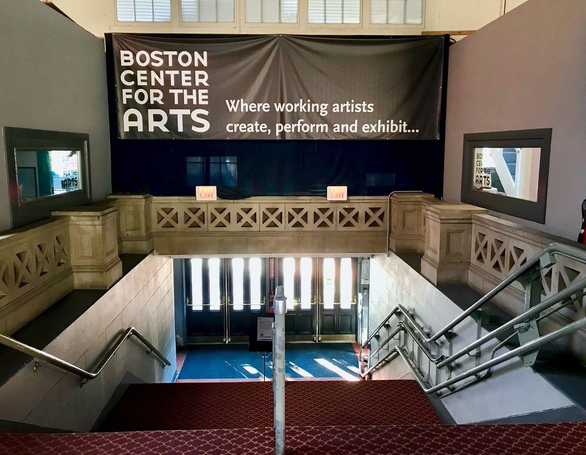 devopsdaysbos's tweet photo. Load-in time for the 2019 edition of @devopsdaysbos. Looking forward to welcoming 700 #CloudNative #DevOps technologists tomorrow to our now-SOLD-OUT event. 

Watch this space for updates throughout the show! https://t.co/2YLTSlXHCf